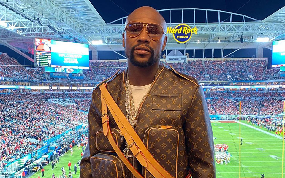 Floyd Mayweather Louis Vuitton Superbowl Flex Takes Accessorising To Another Level
