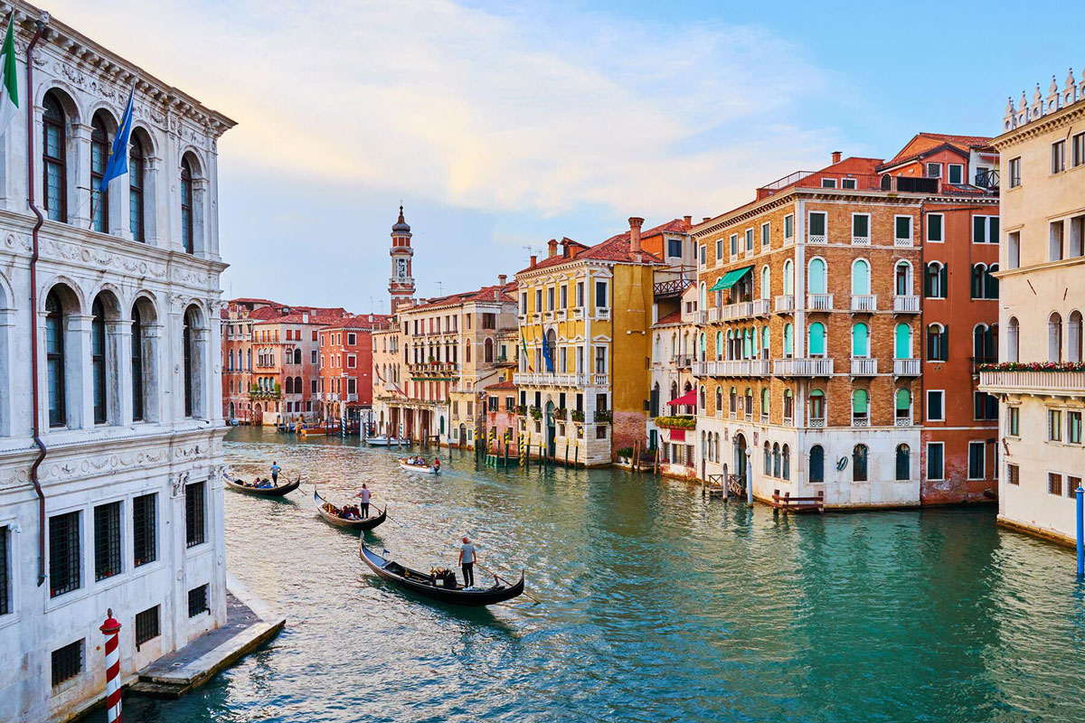 Venice Unveils Radical New Plan To Reduce Tourist Numbers