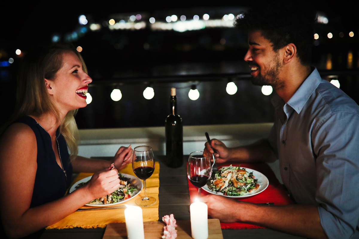 First Date: Australians Now Skipping This Vital Stage In A Relationship, Researchers Discover