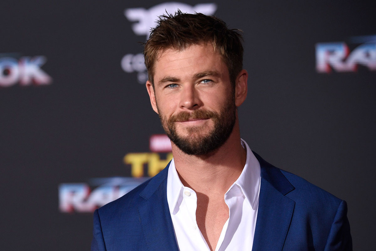 I Tried Chris Hemsworth’s ‘Isolation Beard’ & It Was A Complete Disaster