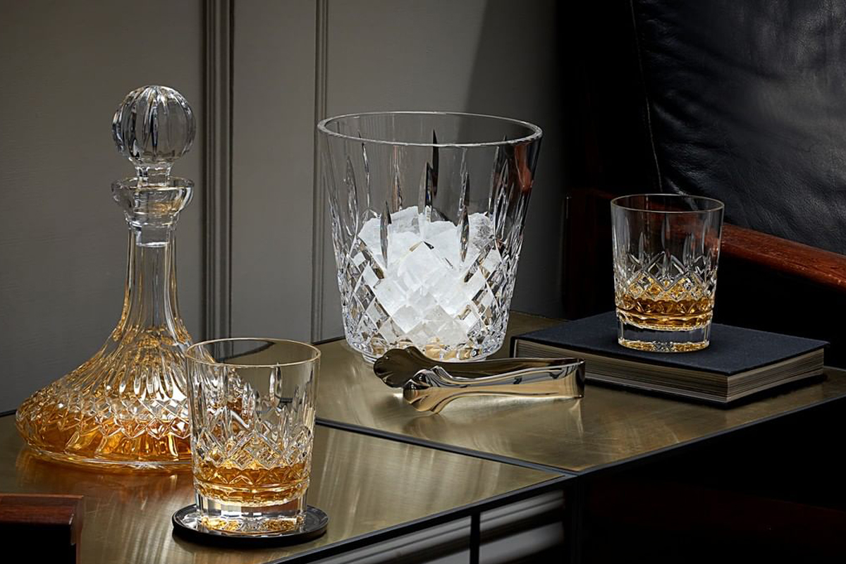 Heavy Base Barware Glasses Set Bezrat Lead-Free Crystal Double Old-Fashioned Whiskey Glasses SET OF 6 8oz Drinking Glasses Set of 2 Bar Drink Coasters Included 