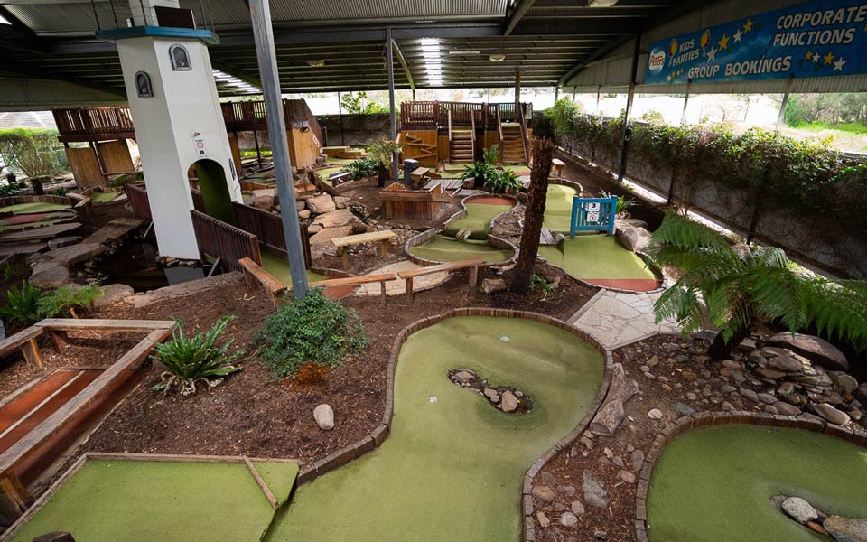 10 Best Mini Golf Courses In Melbourne For Scaled-Down Action
