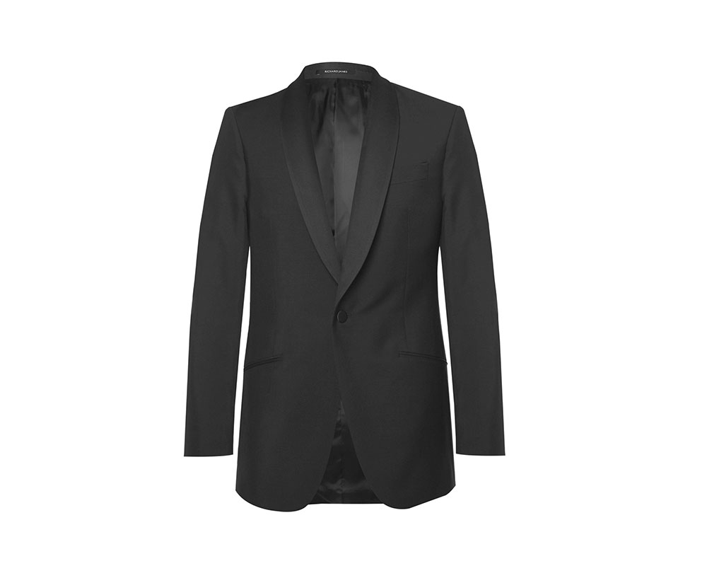 Best Tuxedos For Men [2021 Edition]