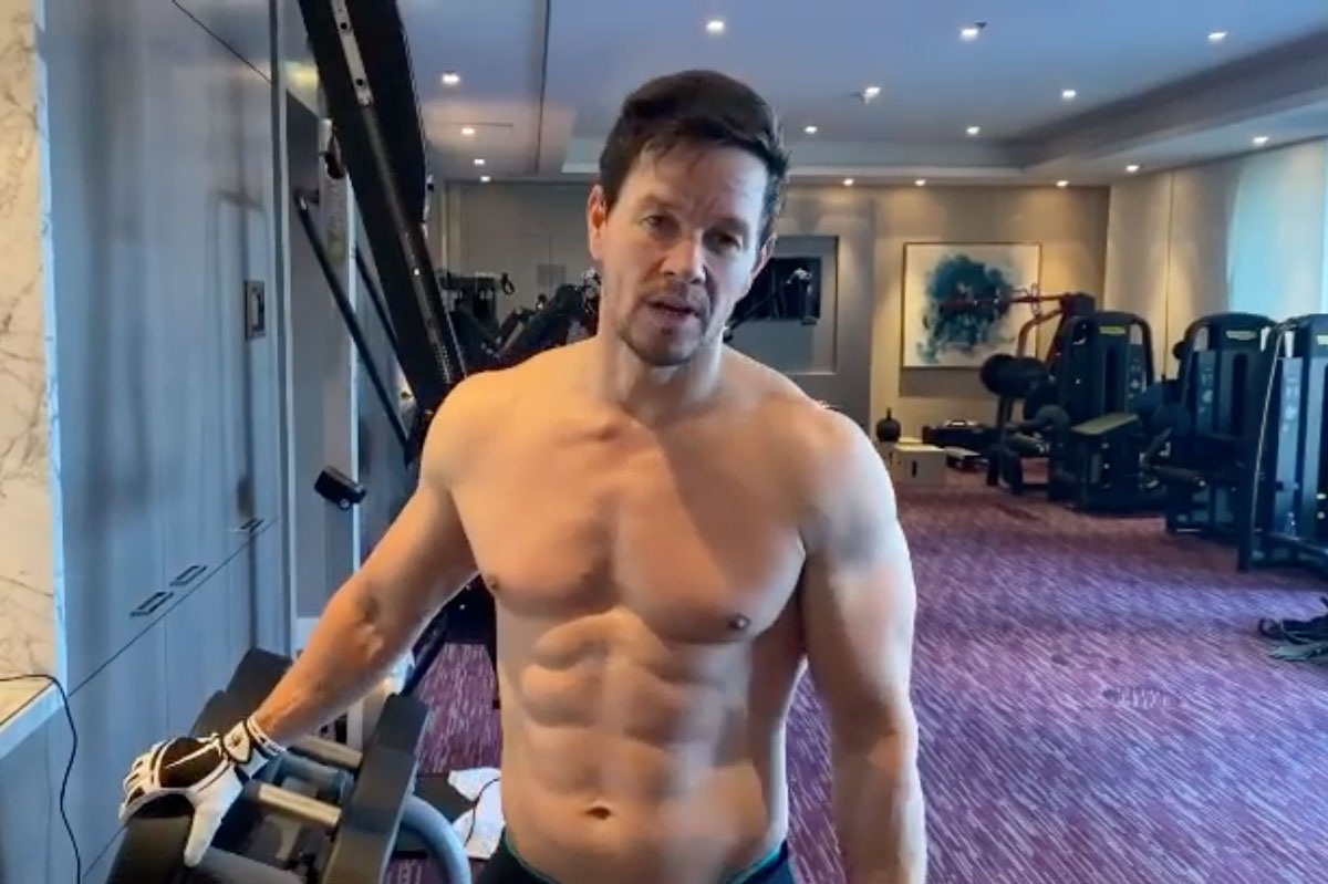 Mark Wahlberg's Brutal 'Superman' Workout Could Banish Your Back Pain