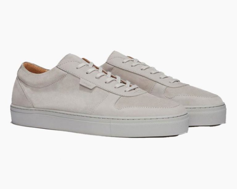 Best Grey Sneakers For Men [2021 Edition]