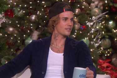 Justin Bieber's 'Holiday Pants' Might Start 2021's Biggest Men's Fashion Trend