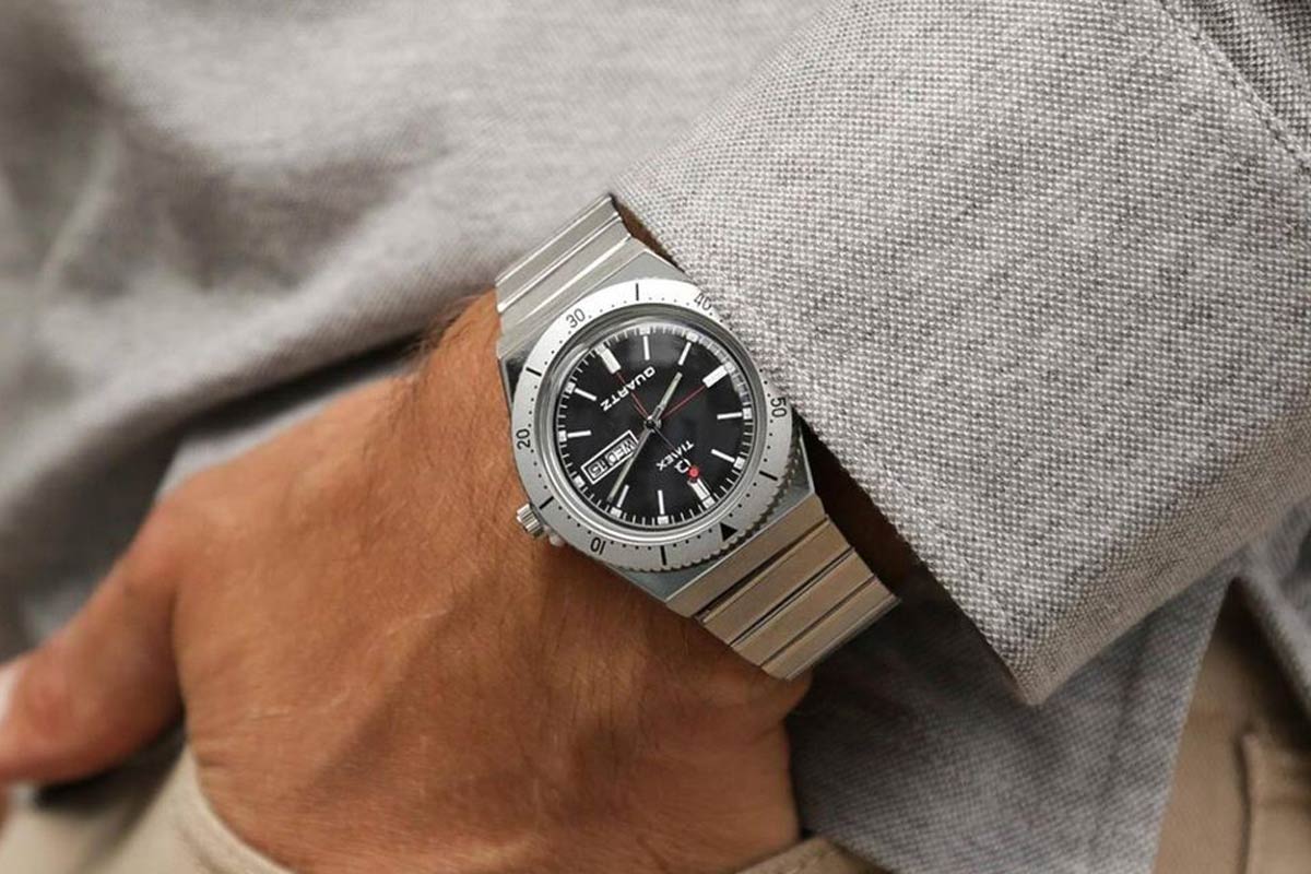 This $179 Watch Is The Perfect Gift He'll Love This Christmas - DMARGE