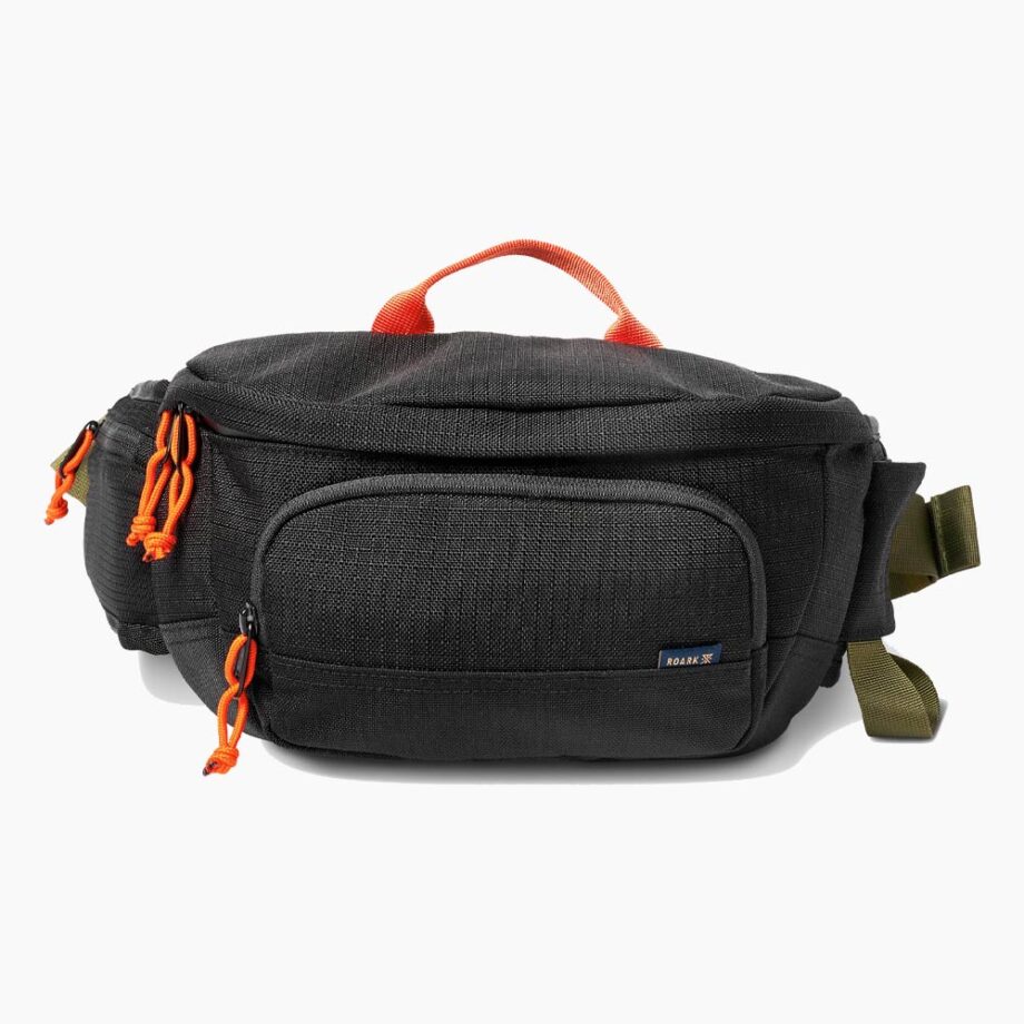 18 Best Sling Bags For Men [2021 Edition]