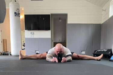 Joe Rogan Stretching 'PSA' A Harsh Wake Up Call For Most Men