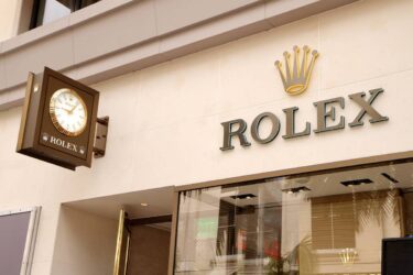 Unbelievable Rolex Boutique Photo Will Make You Wish It Was 2008 Again