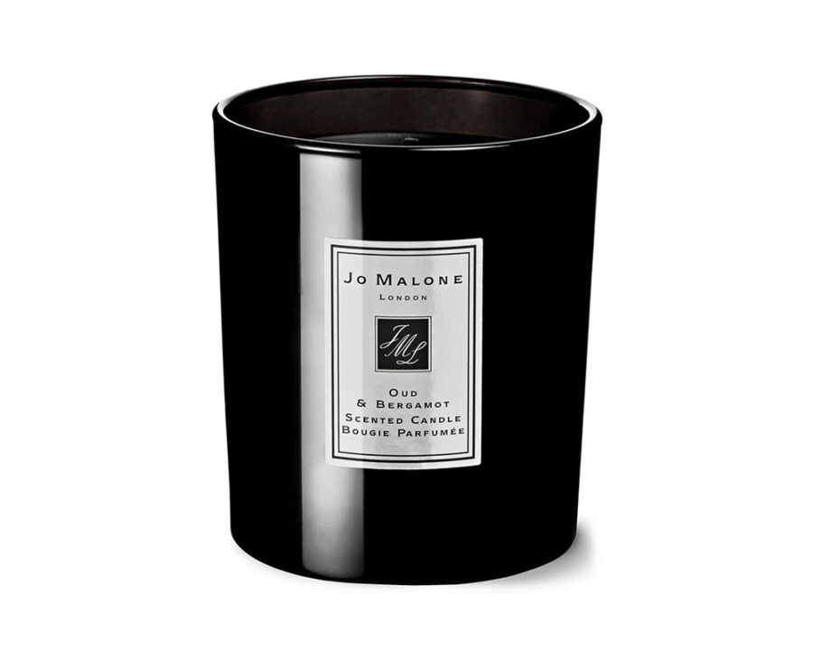 10 Best Candles For Men Seeking Smooth Smells For The House