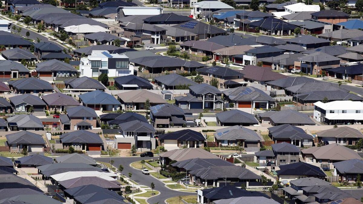 'Painful' Graph Reveals How Long It Takes To Save For A House Deposit In Australia