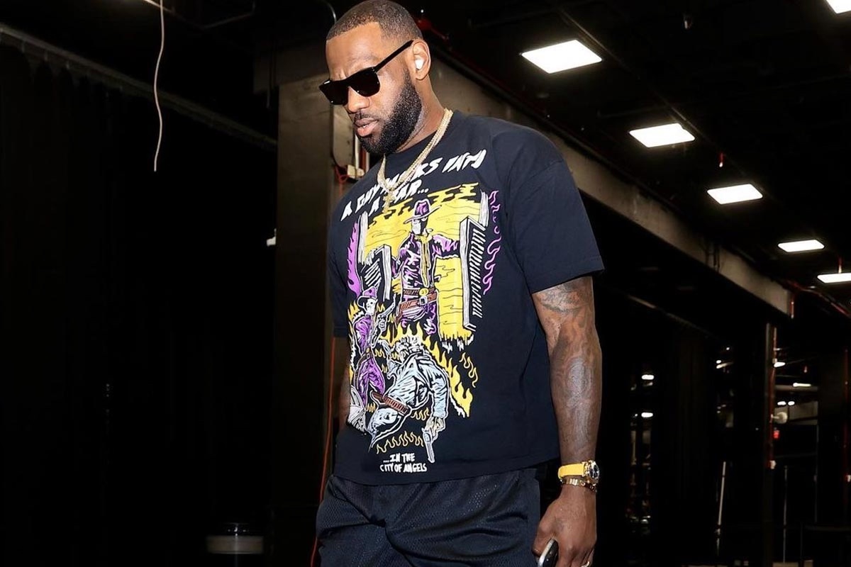 LeBron James Spotted Wearing One Of A Kind 'Los Angeles Lakers Edition' Patek Philippe