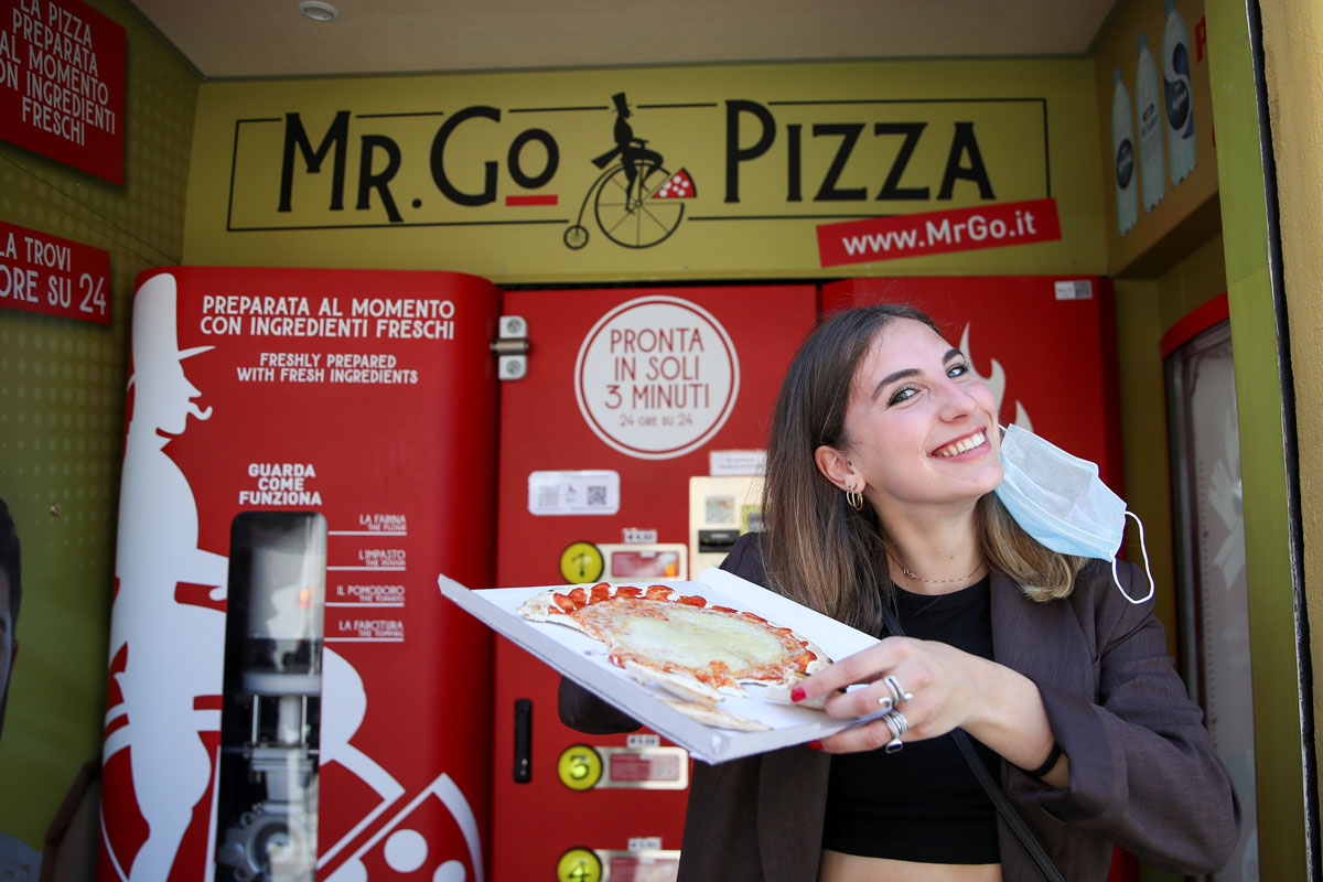 'Making Pizza Is Art': Rome Residents Not Sold On New Fast Food Trend