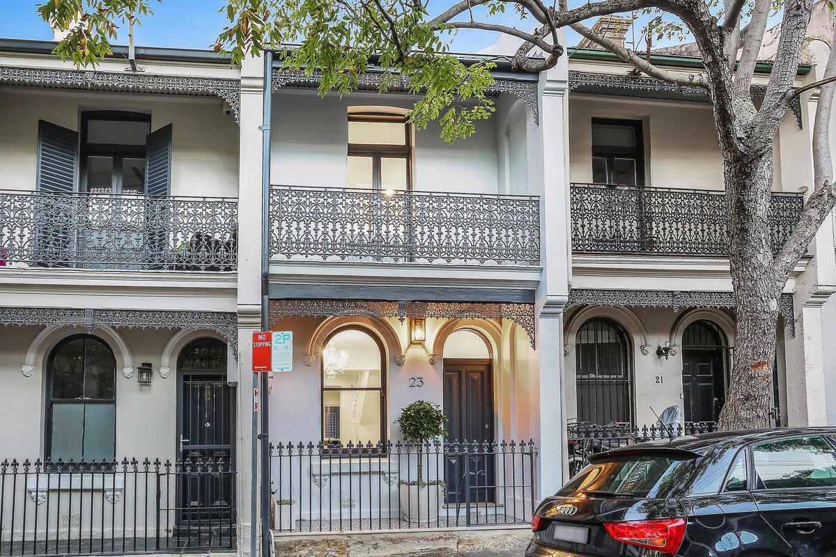 $2.2 Million In 10 Minutes: Man Sets Sydney Sale Record On House He’s Barely Seen