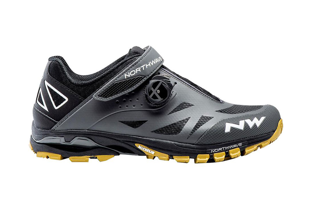Best Mountain Bike Shoe Brands [2021 Edition]