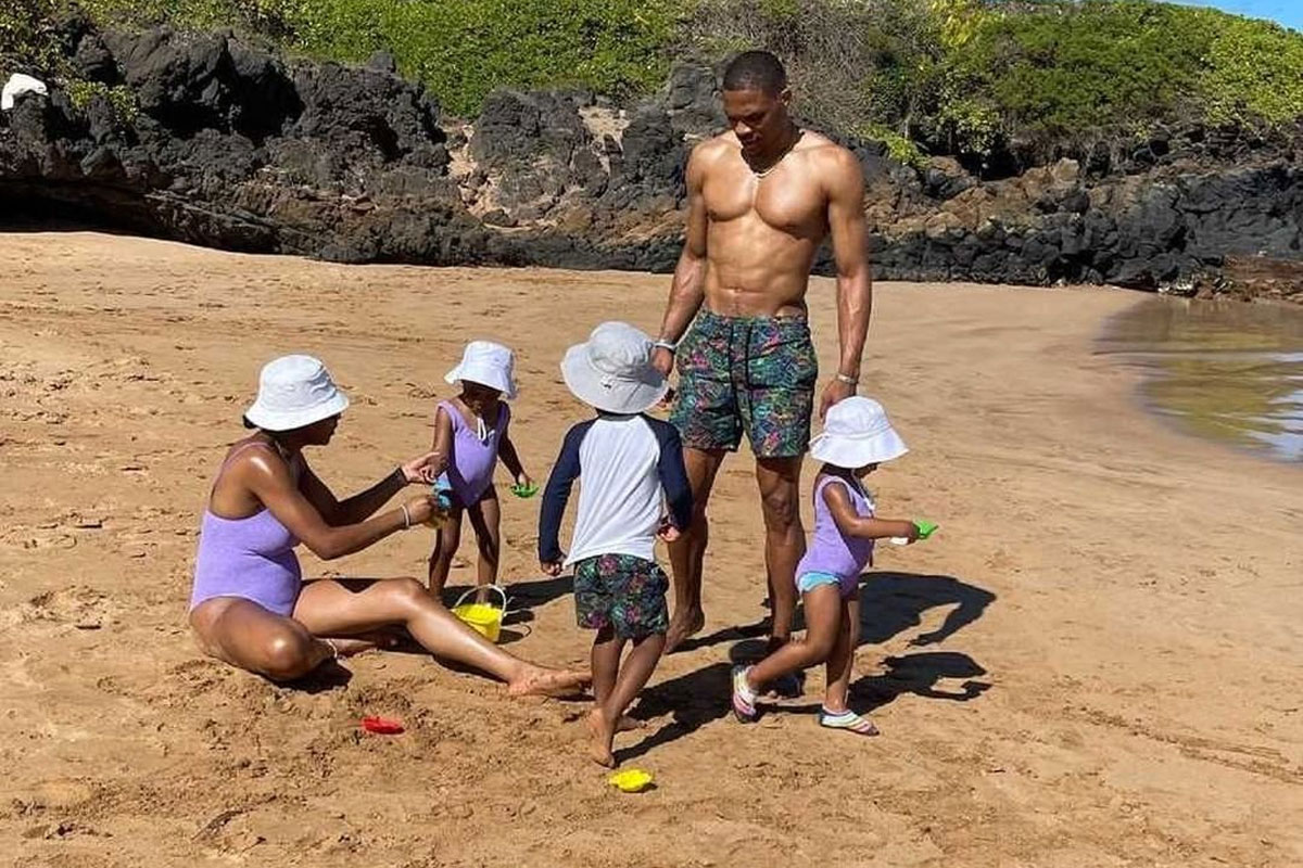 NBA Star Russell Westbrook Sets Bar Unfairly High For 'Modern Dad Bod'