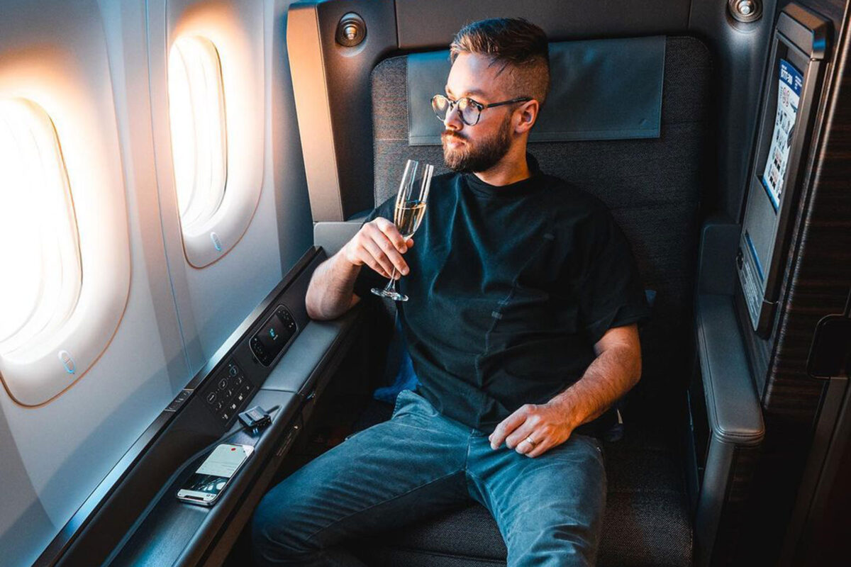 How To Score A $27,000 First Class Seat For $600, According To A Points Hacker