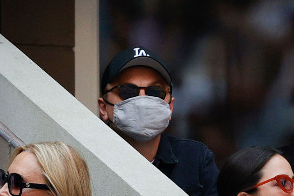Leonardo DiCaprio's US Open 'Diaper' Face Mask Is Yet Another Iconic Style Moment