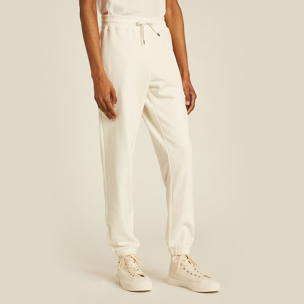 15 Best White Pants For Men 2022