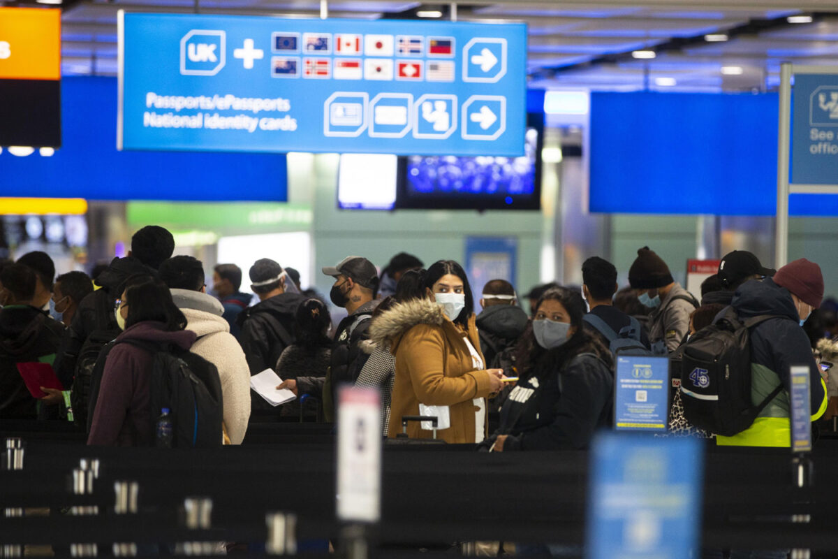 Huge Heathrow Airport Delay Has Passengers Furious