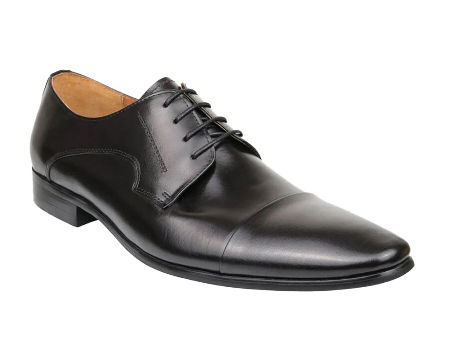 22 Best Work Shoes For Men On The Job