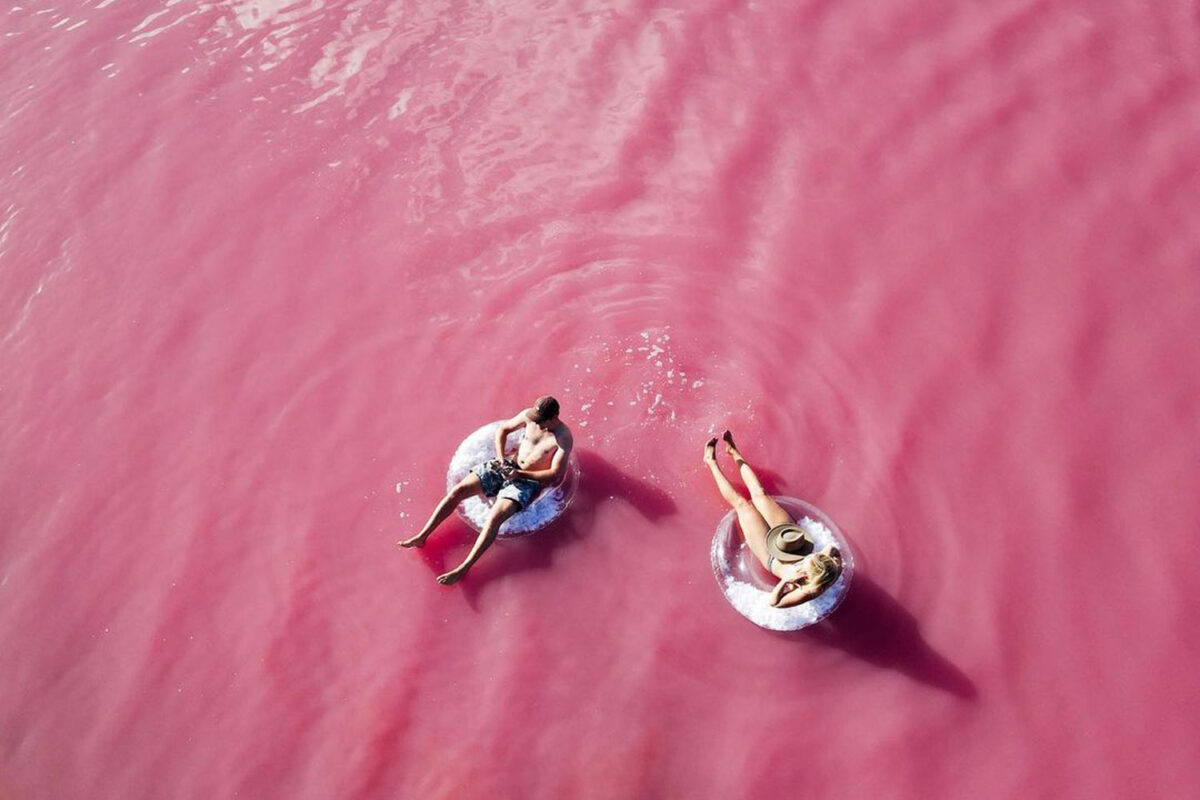 Tourists Flocking To ‘Australia’s Red Sea’