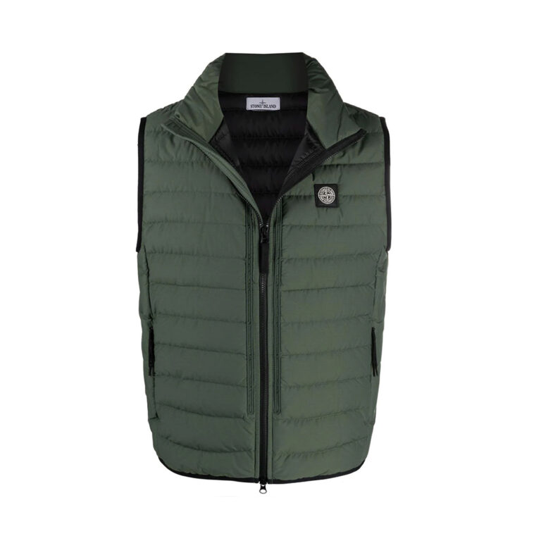 19 Best Men's Puffer Vest Brands To Beat Winter Blues