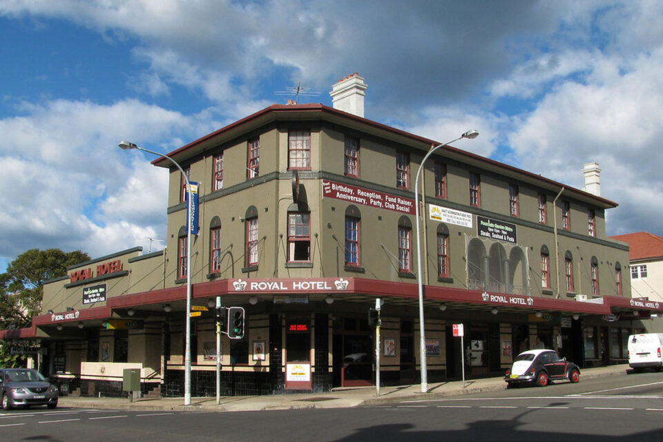 Best Bondi Pubs Tried & Tested By Our Editors