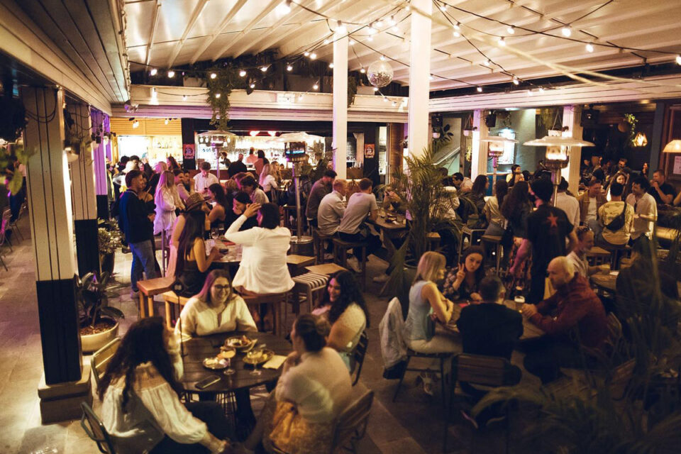 Best Newtown Pubs Tried & Tested By Our Editors