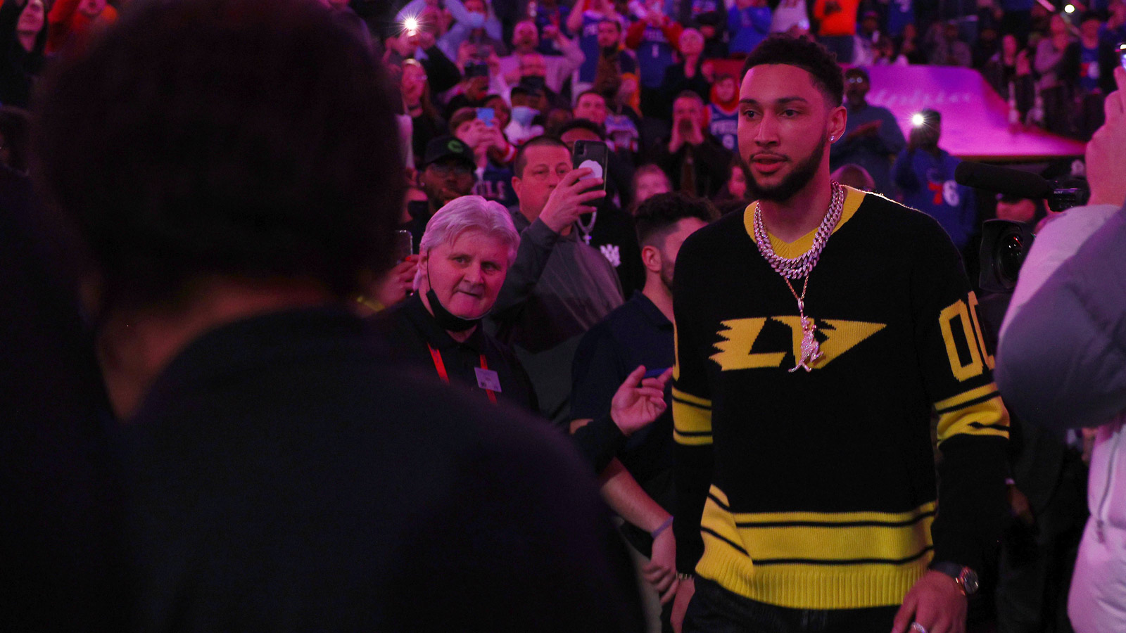Ben Simmons Receives Hostile Reception On Return To Philly