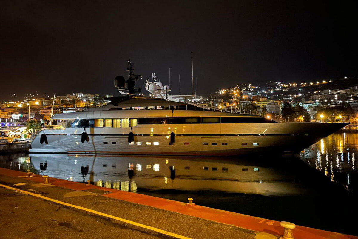 who owns ocean victory superyacht