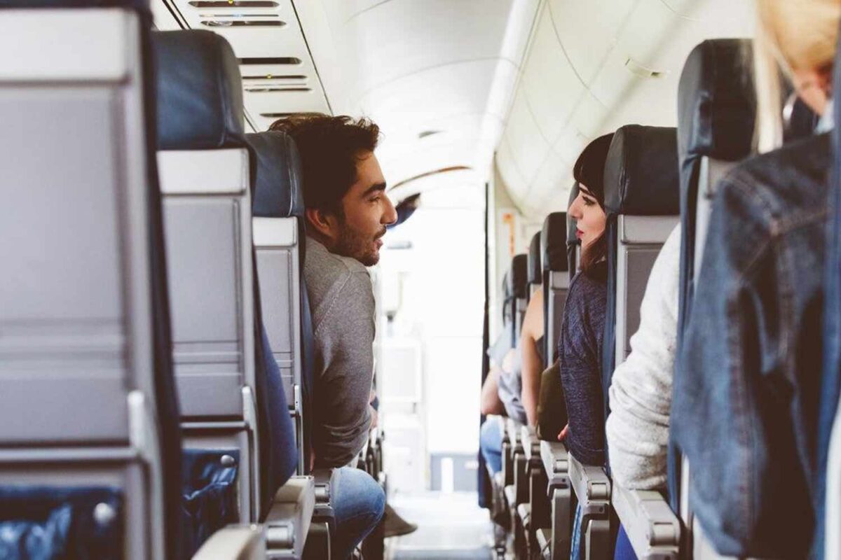 Why Strangers Are So Much Hotter On Flights