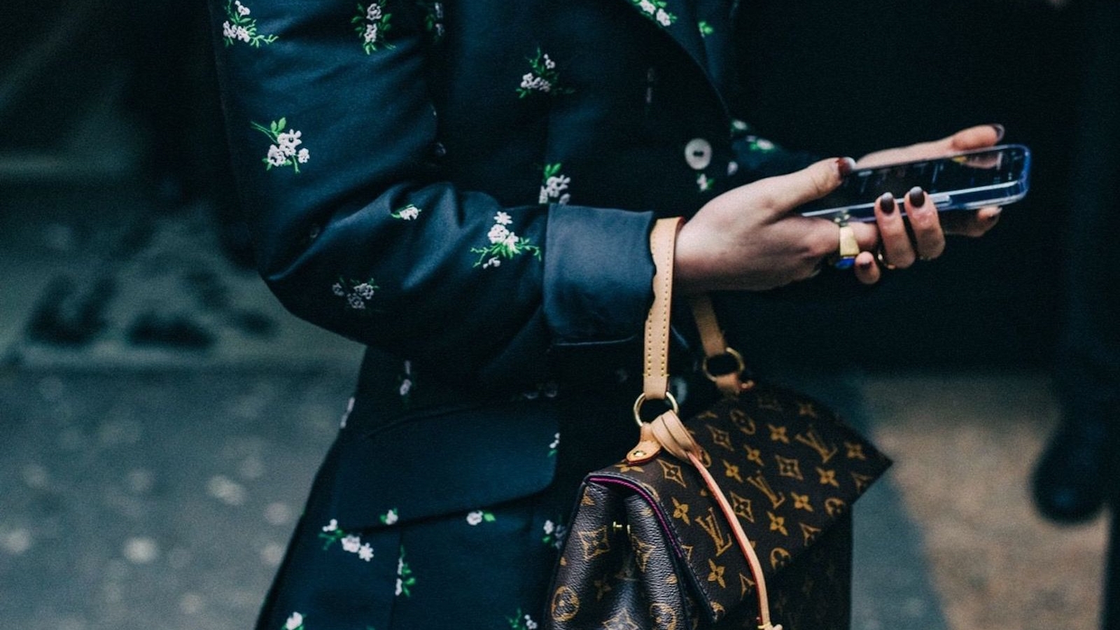Luxury Designer Handbags  Purses  Womens Bags Collection  LOUIS VUITTON  