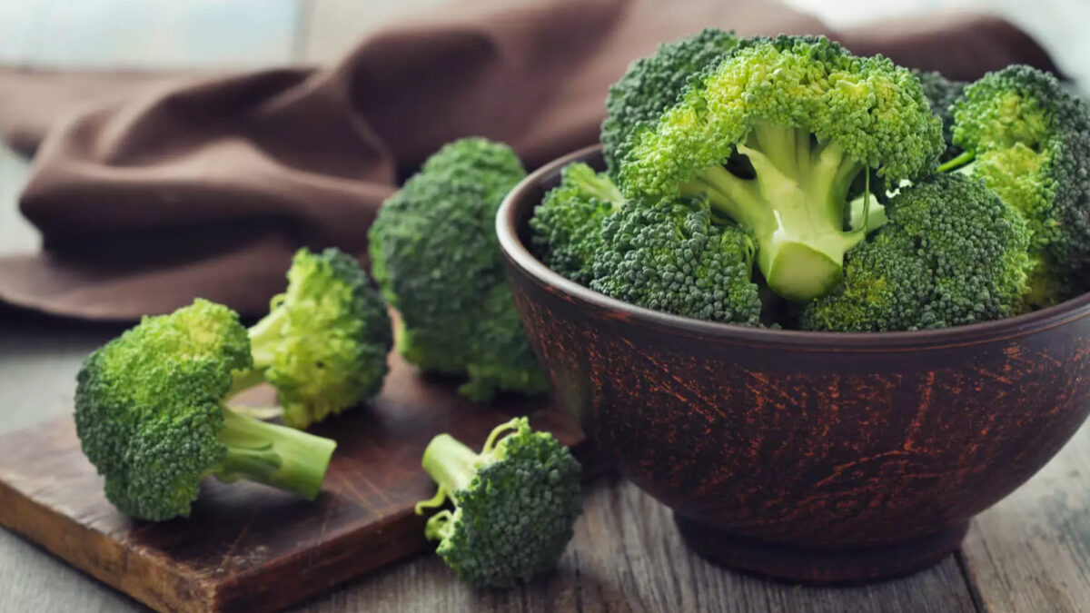 Broccoli Vs Meat Health Writer Sets The Protein Record Straight