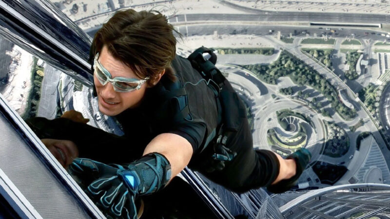 The Hilarious Story Behind Tom Cruise’s Iconic ‘Mission Impossible’ Stunt