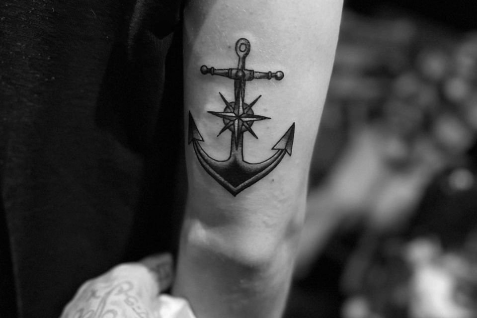 Anchor Small Tattoo Source @lukewessman via Instagram