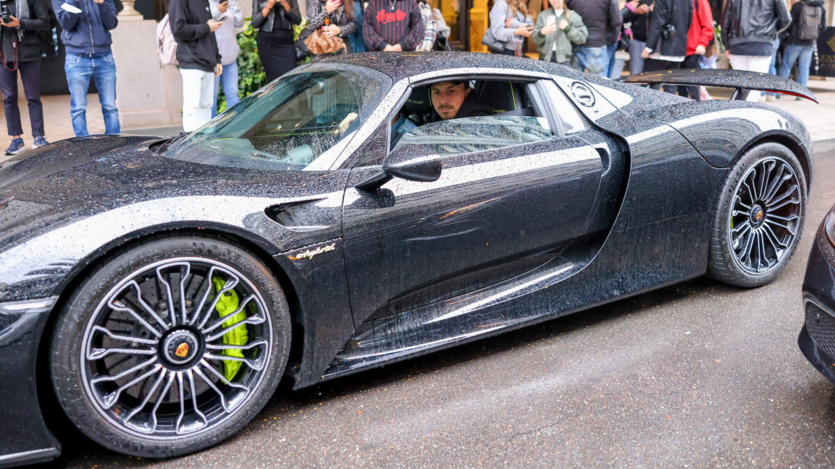 Zlatan Ibrahimovic Flexes $3 Million Porsche At Milan Fashion Week
