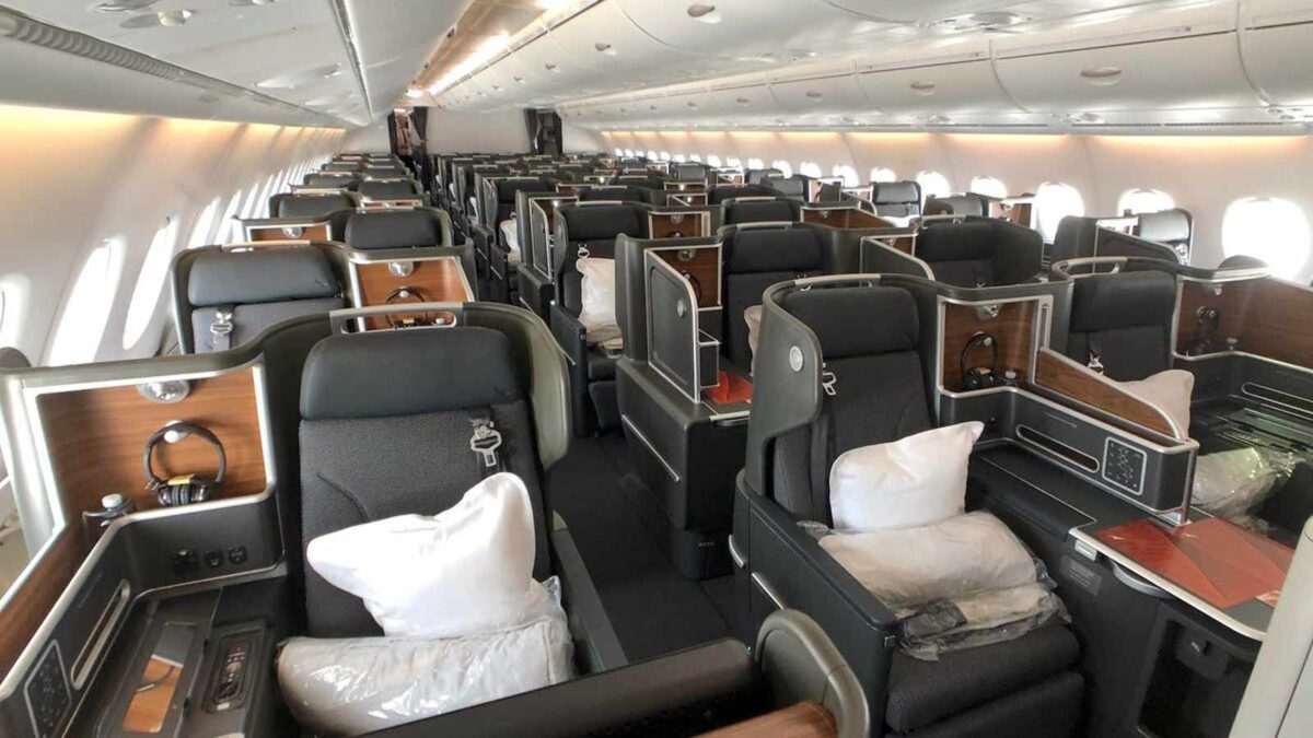 Australian Business Class Flyers Slapped With Eye-Watering Fares To Los Angeles