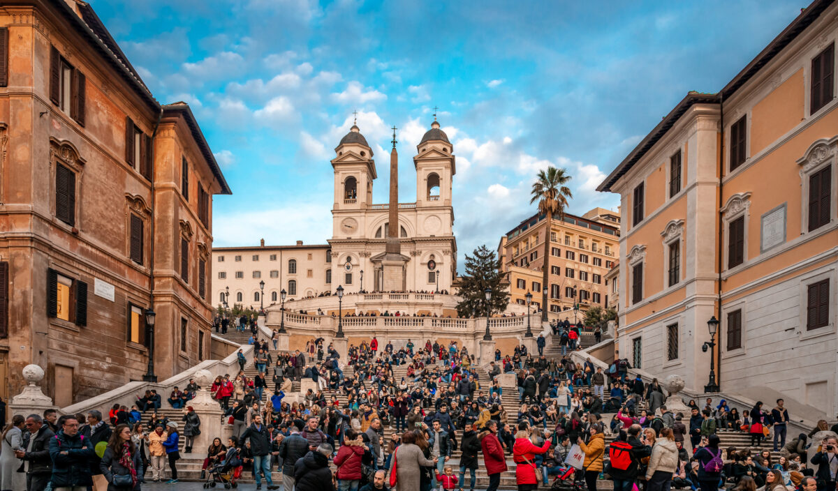 Tourist’s ‘Scumbag’ Act In Rome Sparks Debate