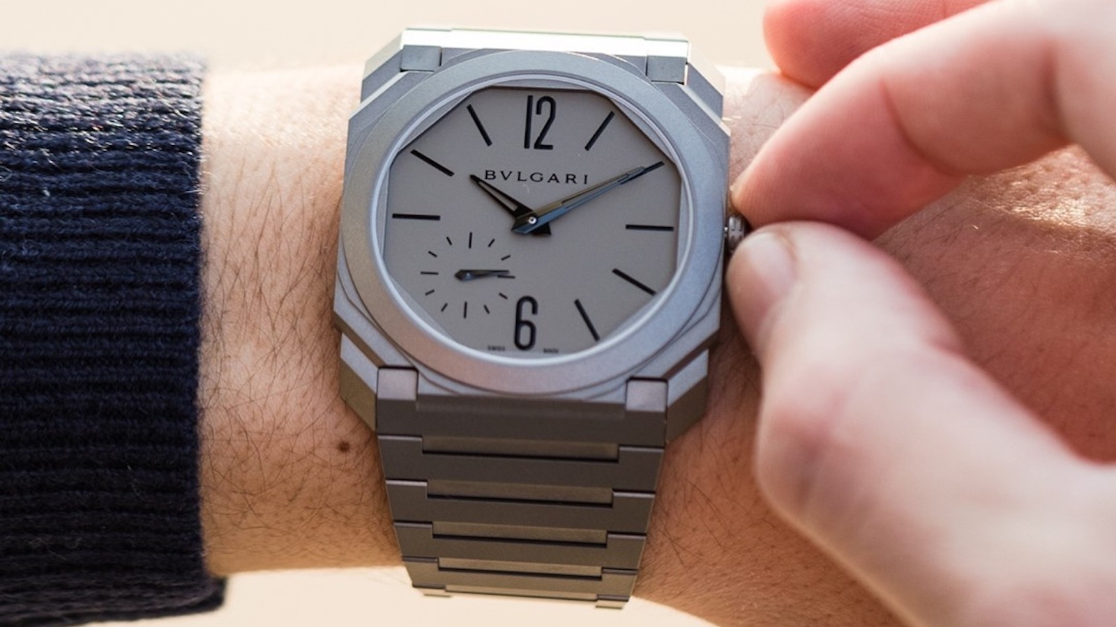 Wearing A Mechanical Watch Is An Underrated Mindfulness Hack
