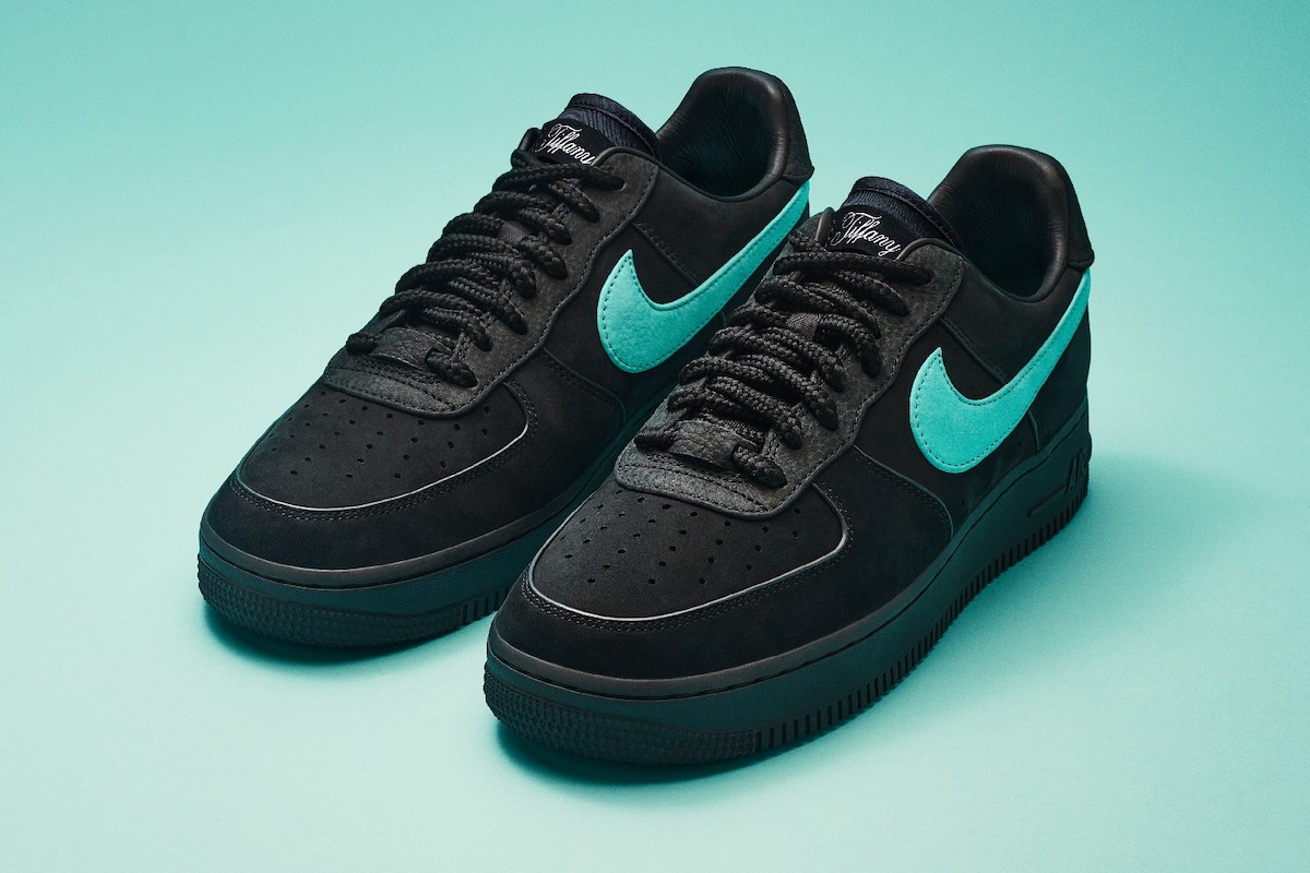A pair of Tiffany & Co. x Nike Air Force 1 Low 1837 sneakers.