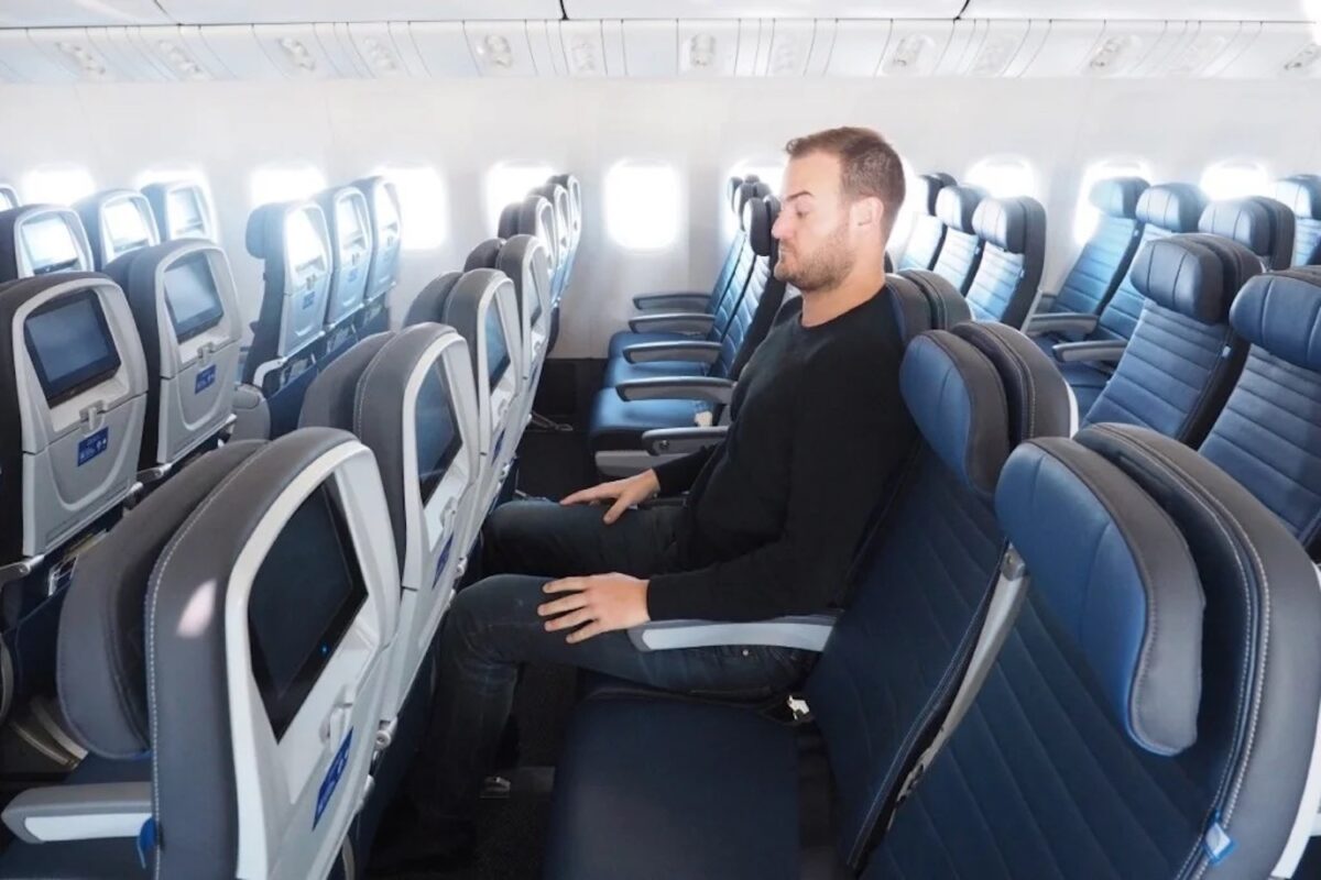 Controversial Airline Explains How To Get A Whole Row To Yourself