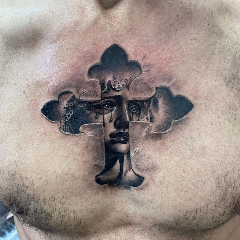 3D Cross Tattoo Source @giacomocascioli via Instagram
