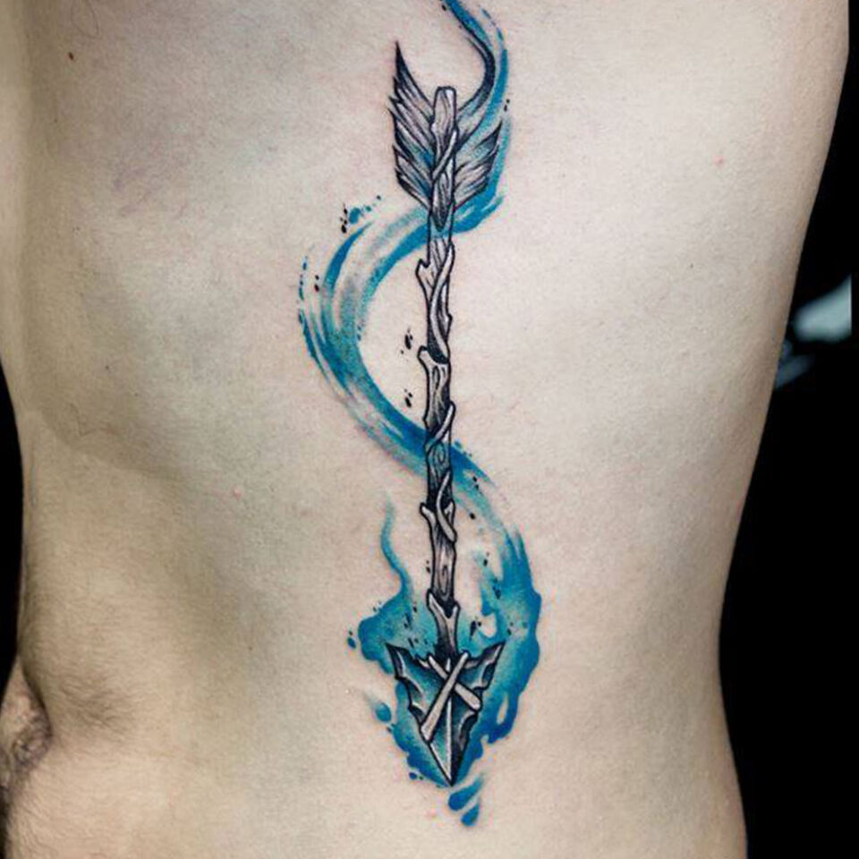 Arrow Tattoo Source @lonistattoo via Instagram