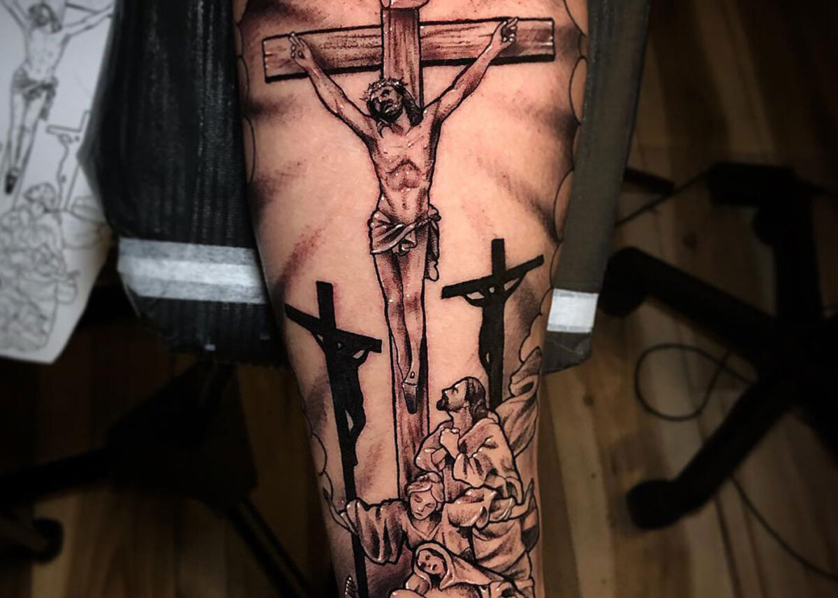 Cross with Jesus and Rays temporary tattoo – Tattooed Now !