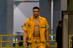 Russell Westbrook Shows Off Abs In Farcical Pre Game Fashion Show