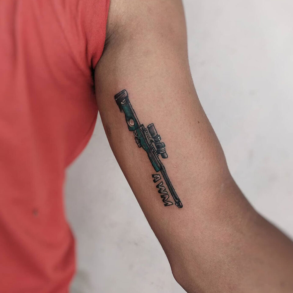 Gun Tattoo Source @r_devils_tattoo via Instagram