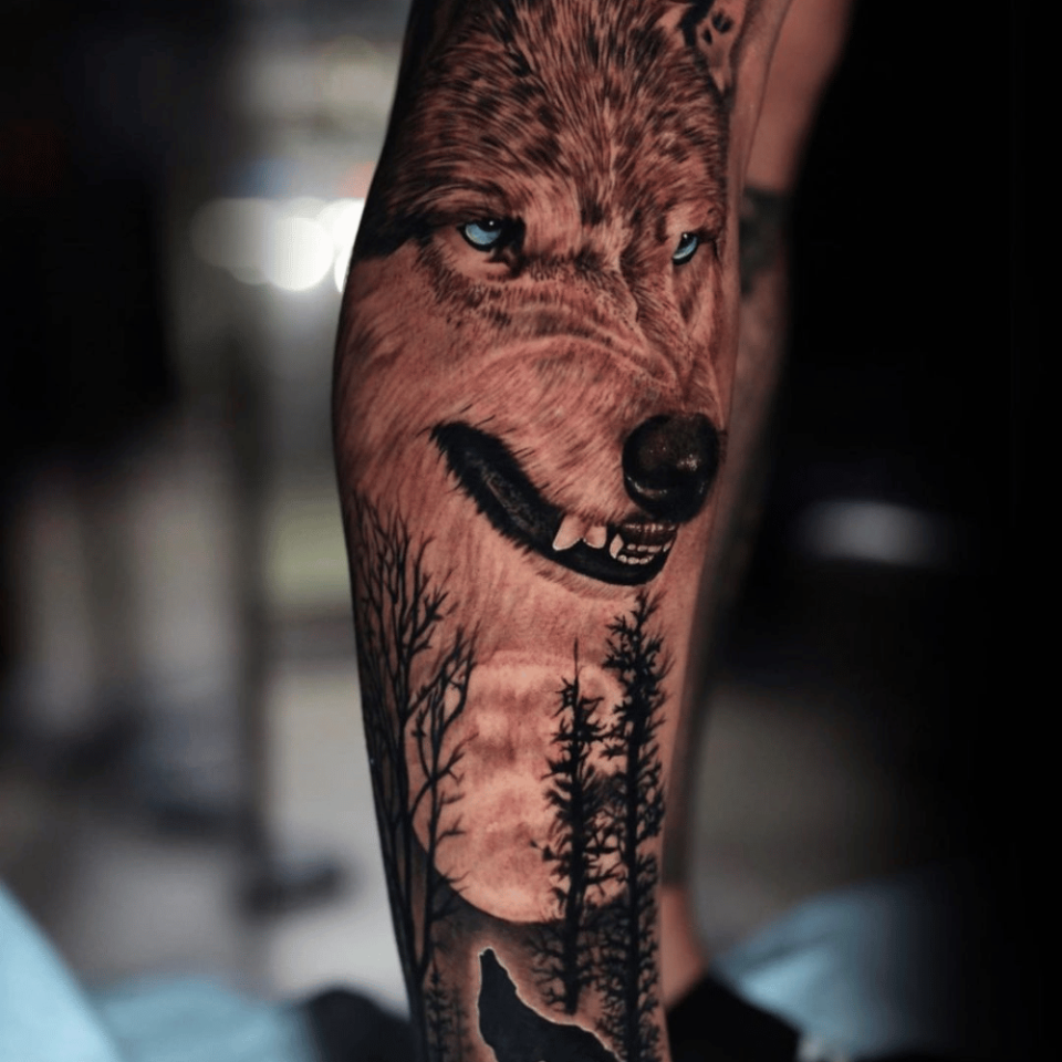 Leg Wolf Tattoo Source @tattoosbyjaysonramoran via Instagram