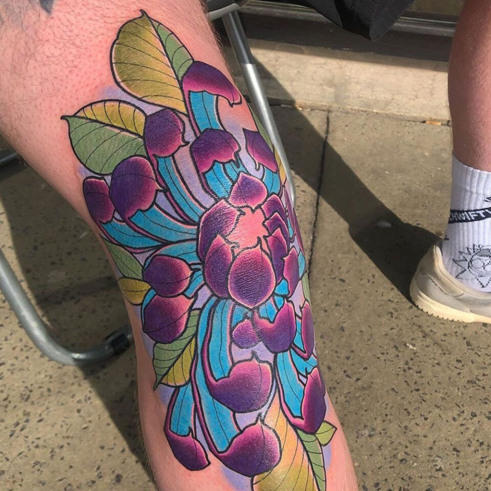 Chrysanthemum floral tattoo sourced via IG @mattwebbtattoo